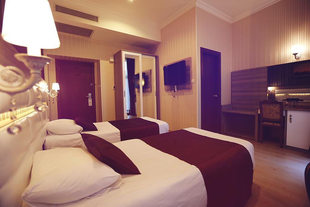 Nil Hotel Istambul Exterior foto